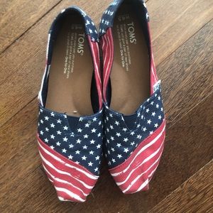 Toms American flag flats 6.5